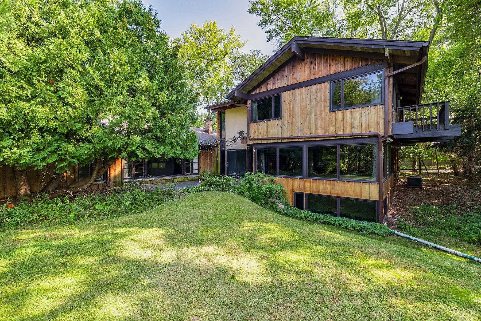 4535 N River Road, Freeland MI 48623 photo 1