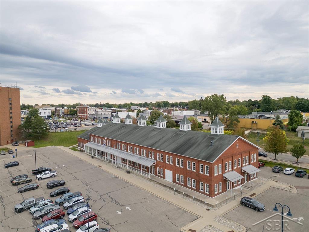 322 W Broadway Street, Mount Pleasant MI 48858 photo 1