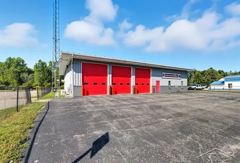 513 E Saginaw Street, Breckenridge MI 48615 photo 3
