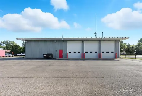 513 E Saginaw Street, Breckenridge MI 48615 photo 5