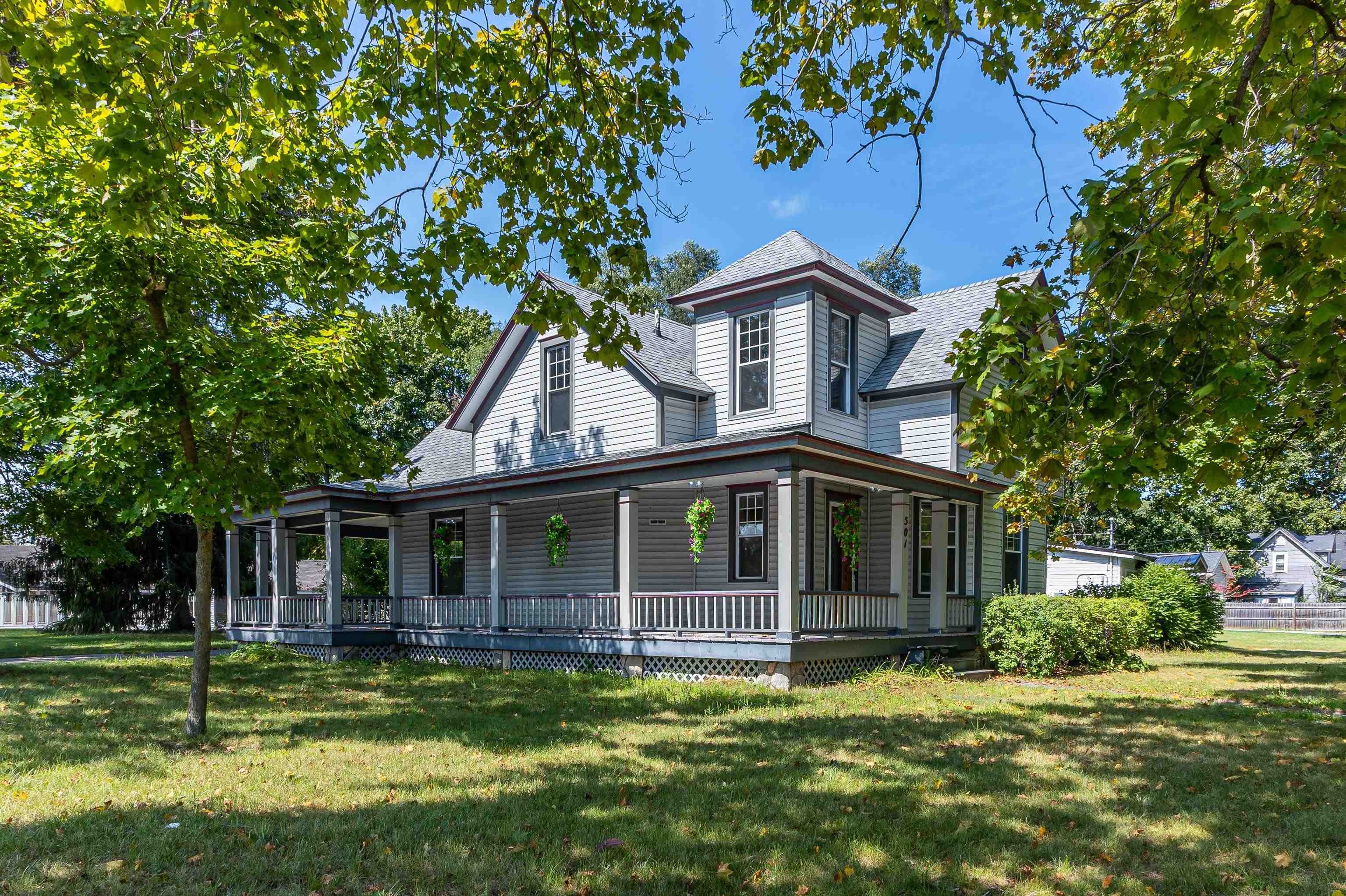 501 N Cayuga Street, Gladwin MI 48624 photo 1