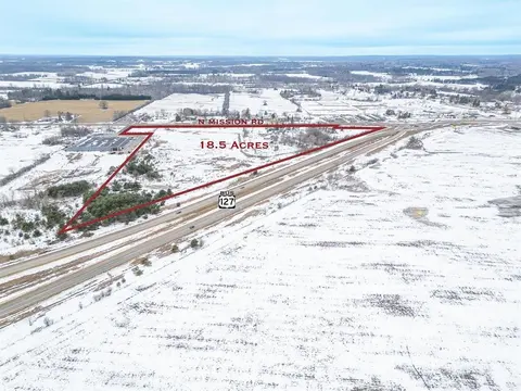 11426 N Mission Road, Clare MI 48617 photo 5