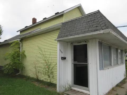 1100-1102 Garfield Avenue, Bay City MI 48708 photo 3