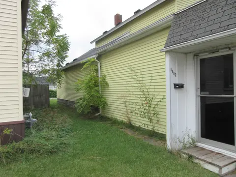 1100-1102 Garfield Avenue, Bay City MI 48708 photo 4