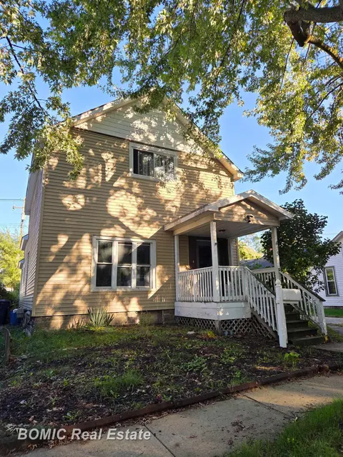413 Franklin Street, Bay City MI 48708 photo 1