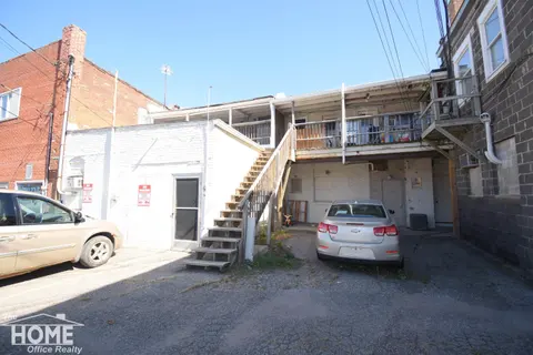 211-213 N Ball Street, Owosso MI 48867 photo 2