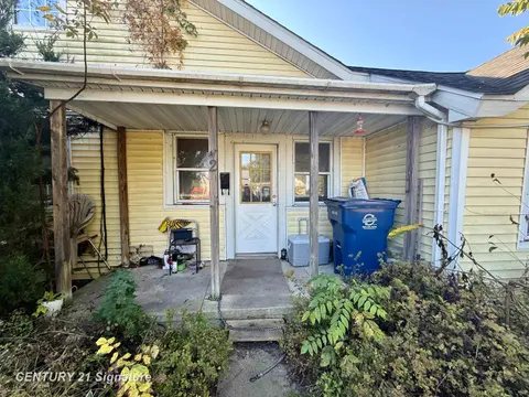 710 Chesaning Street, Saint Charles MI 48655 photo 2