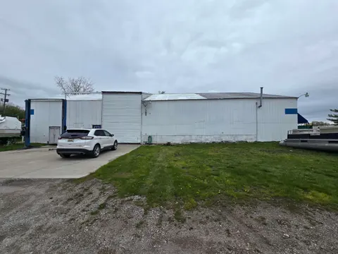 1251 Evergreen Drive, Bay City MI 48708 photo 3