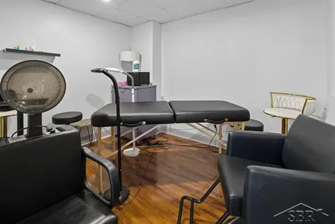 Suite 2 124 Ashman Circle, Midland MI 48640 photo 5