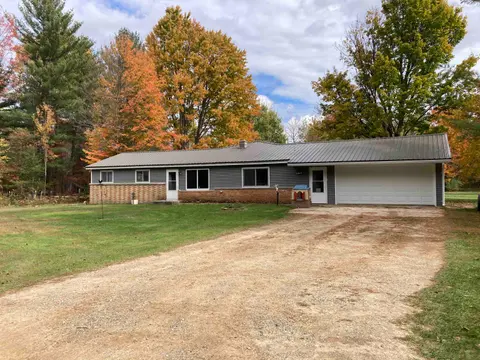 3748 Fitzwater Road, Gladwin MI 48624 photo 1