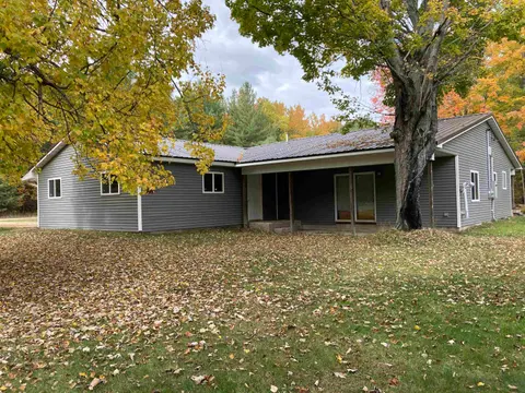 3748 Fitzwater Road, Gladwin MI 48624 photo 3