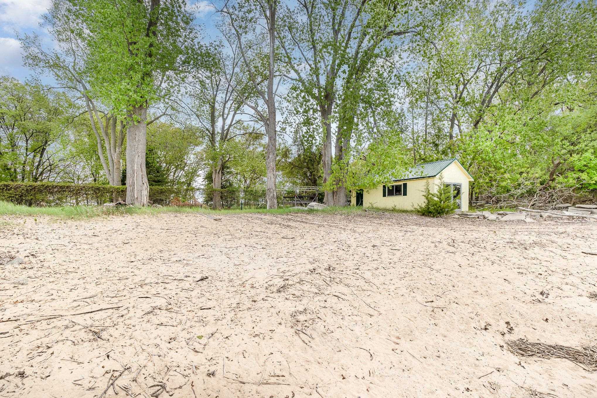 430 Ricoma Beach Road, Bay City MI 48706 photo 1