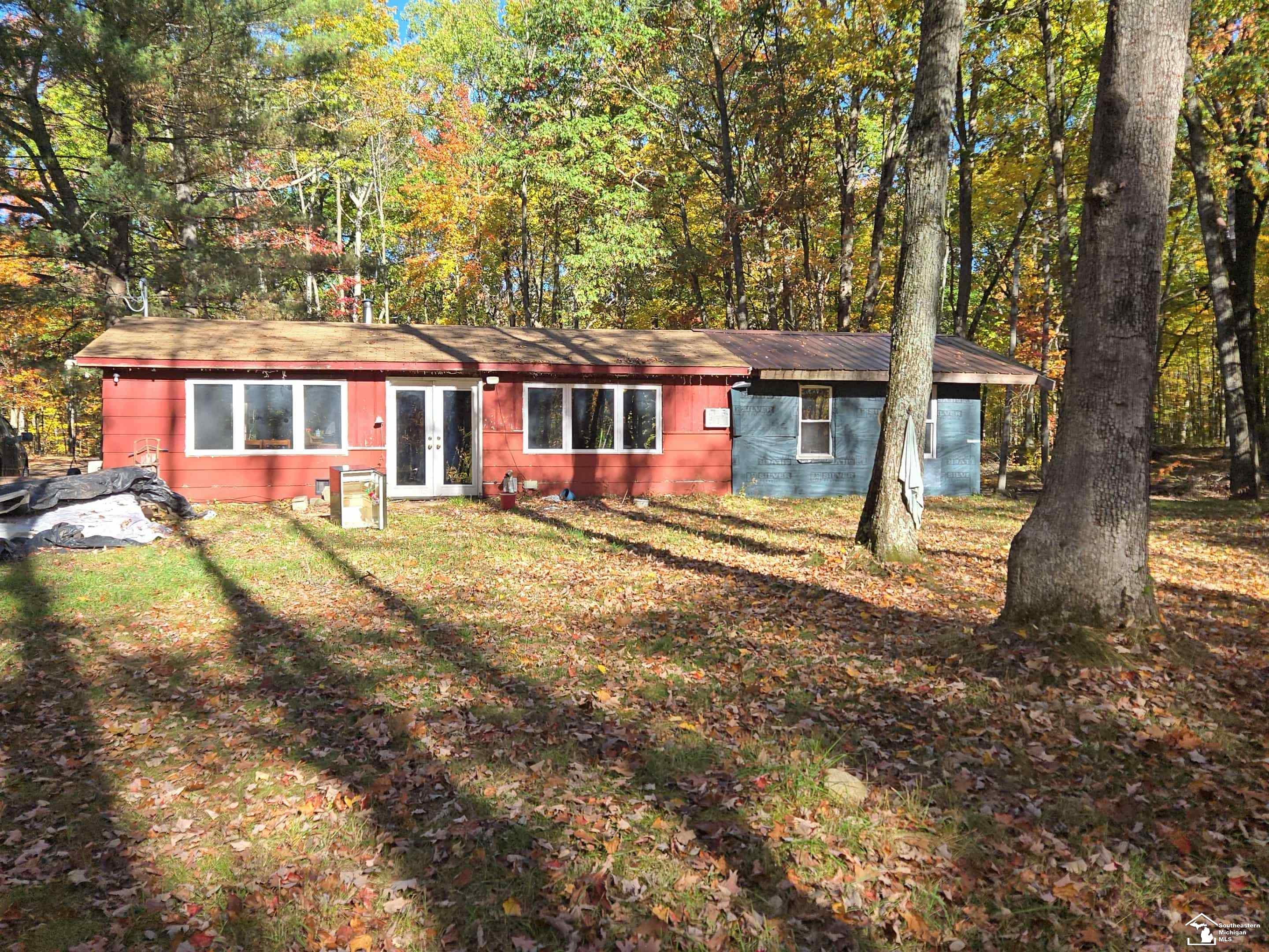 7180 Sherwood Trail, Harrison MI 48625 photo 1