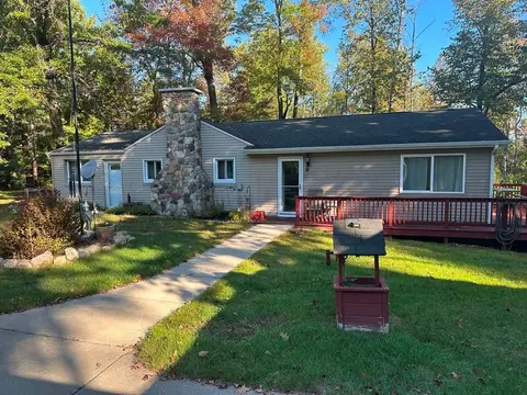 3760 N Rodgers Avenue, Harrison MI 48625 photo 2