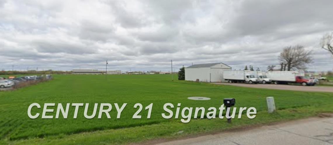 2585 N Towerline Road, Saginaw MI 48601 photo 1