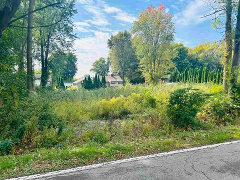 Shady Shores Road, Bay City MI 48706 photo 2