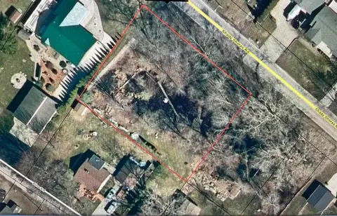 Shady Shores Road, Bay City MI 48706 photo 4
