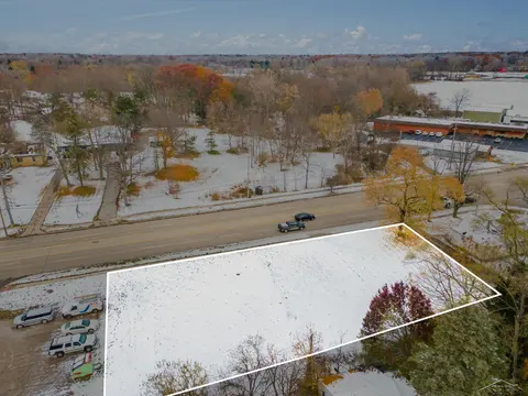6250 Dixie Highway, Bridgeport MI 48722 photo 1