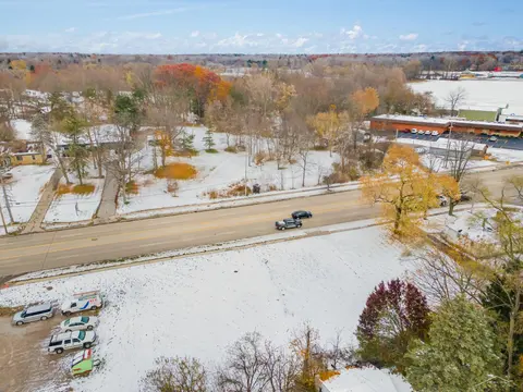 6250 Dixie Highway, Bridgeport MI 48722 photo 4