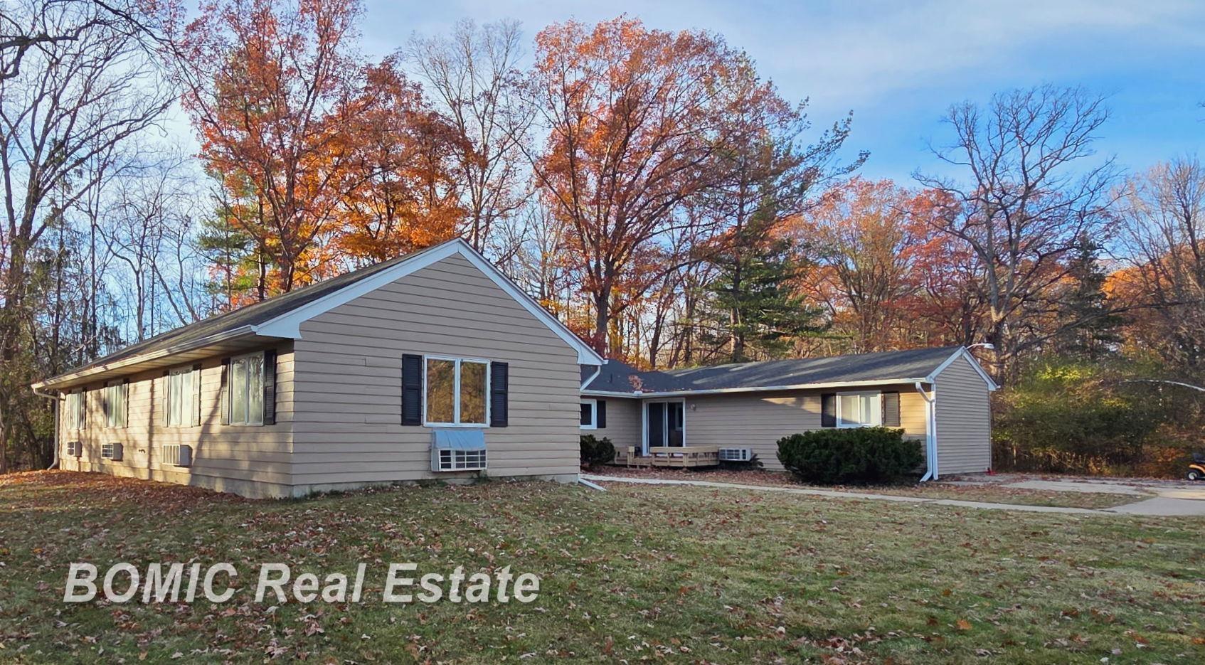 3700 N Saginaw Road, Midland MI 48640 photo 1