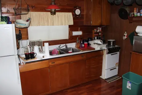 2809 Hayes Road, Harrison MI 48625 photo 3