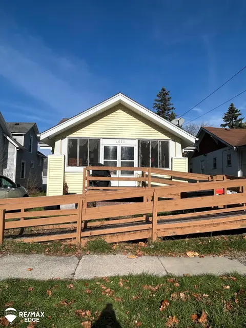 2020 Cooper Avenue, Saginaw MI 48602 photo 1