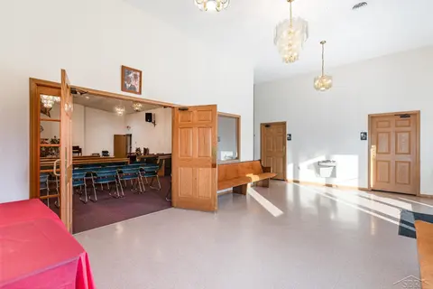 2611 King Road, Saginaw MI 48601 photo 4