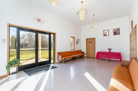 2611 King Road, Saginaw MI 48601 photo 5