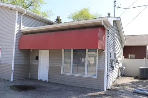 1200 N Henry Street, Bay City MI 48706 photo 2
