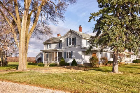 12895 E Curtis Road, Frankenmuth MI 48734 photo 2