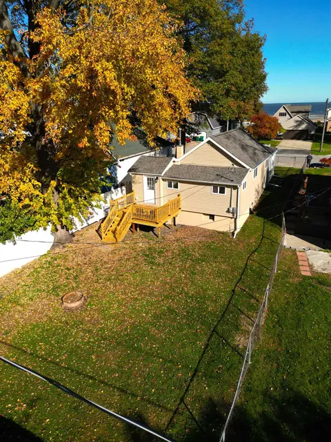 722 Bay Road, Bay City MI 48706 photo 4