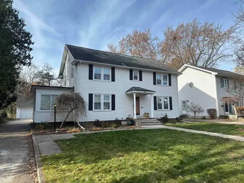 203 Ardussi Avenue, Saginaw MI 48602 photo 2