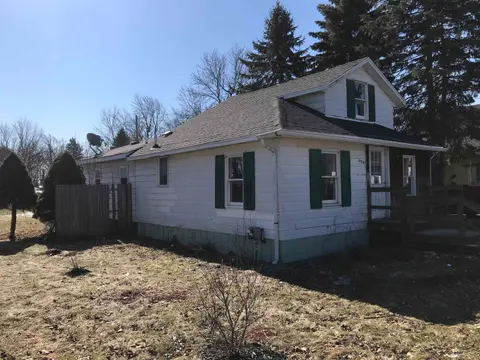 1608 S Hamilton Street, Saginaw MI 48602 photo 2
