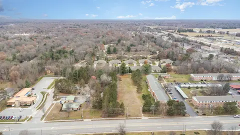 6103 Eastman Avenue, Midland MI 48640 photo 2