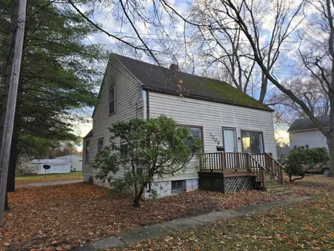 1308 E High Street, Mount Pleasant MI 48858 photo 1