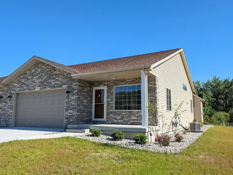 5981 Faith Boulevard, Bay City MI 48706 photo 1
