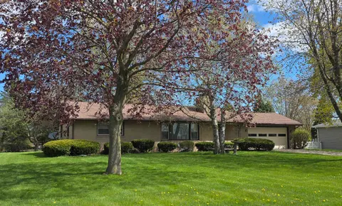 1870 Morin Street, Bay City MI 48708-6956 photo 3