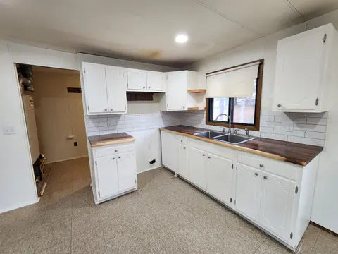 289 W Norway Street, Harrison MI 48625 photo 5