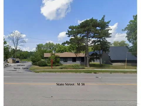 4386 State Street, Saginaw MI 48603 photo 1