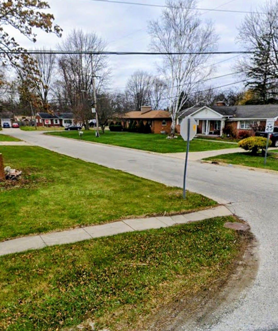 3141 Canary Drive, Saginaw MI 48601 photo 1