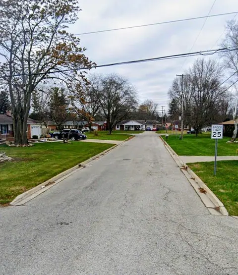 3141 Canary Drive, Saginaw MI 48601 photo 2