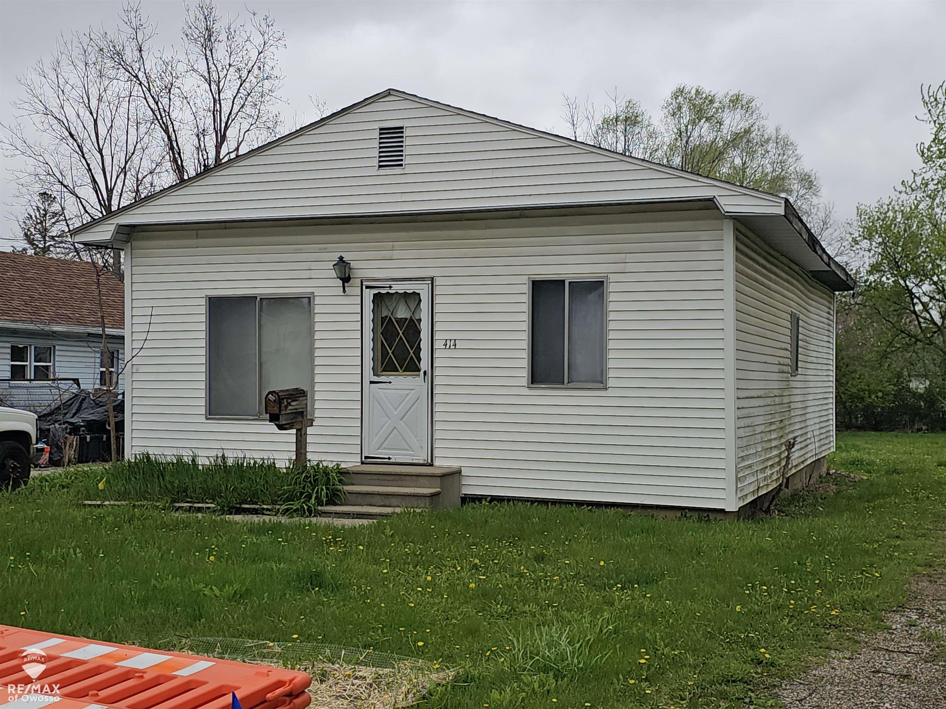 414 Prindle Street, Owosso MI 48867 photo 1