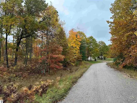 Lot # 5 N Circle E Drive, Farwell MI 48622 photo 5