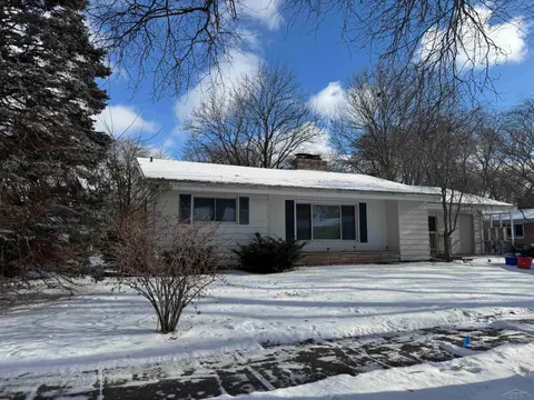 1030 Elmdale Drive, Saginaw MI 48602 photo 1