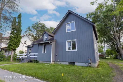 611 W 2nd Street, Pinconning MI 48650 photo 1