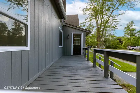 611 W 2nd Street, Pinconning MI 48650 photo 5