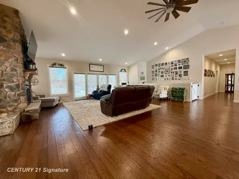 3365 Old Kawkawlin Road, Bay City MI 48706 photo 4