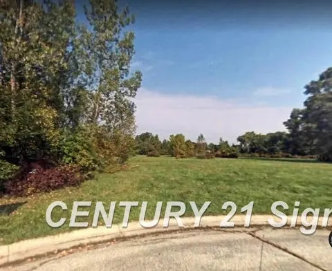 3400 Hallmark Court, Saginaw MI 48603 photo 2
