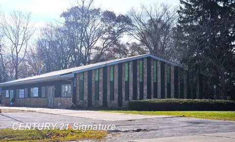 3239 Christy Way Street, Saginaw MI 48603 photo 1