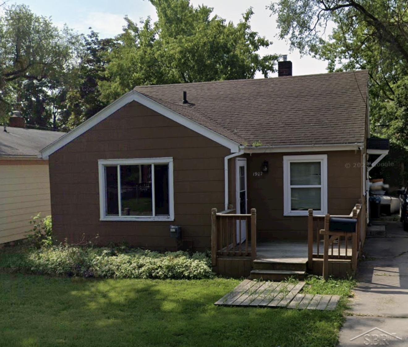 1907 Morgan Street, Saginaw MI 48602 photo 1